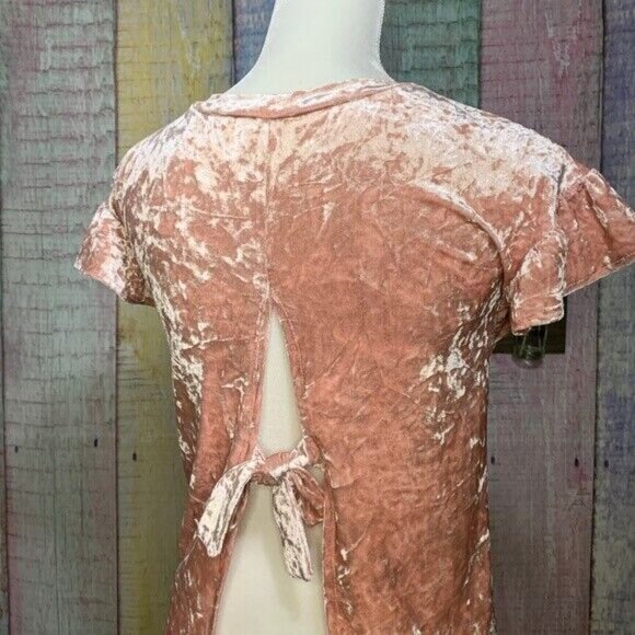Soprano Womens Girls XL Blush Pink Crushed Velvet Split Back Top Pullover Shirt - Picture 6 of 8